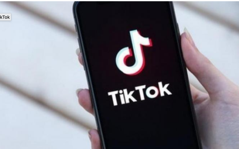 TikTok è l’Oriente che bussa