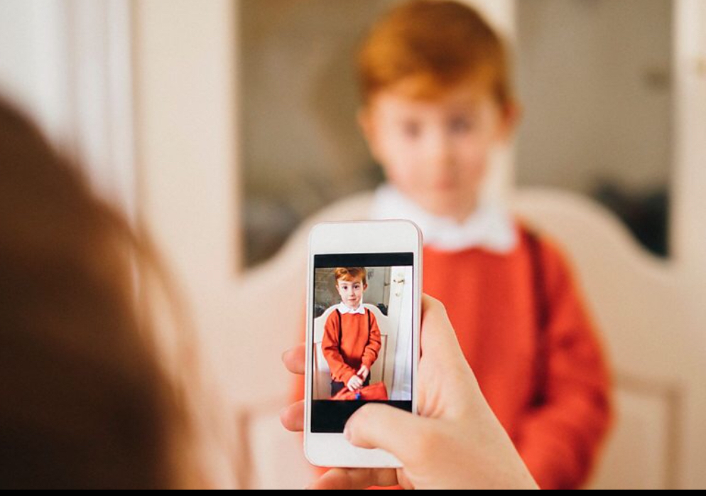 Le foto dei figli su Instagram? Meglio pensarci bene prima di pubblicarle